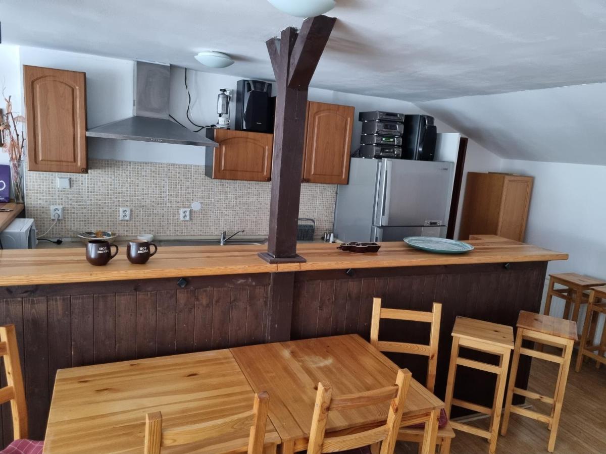 Penzion U Nasich Mladé Buky Exteriör bild